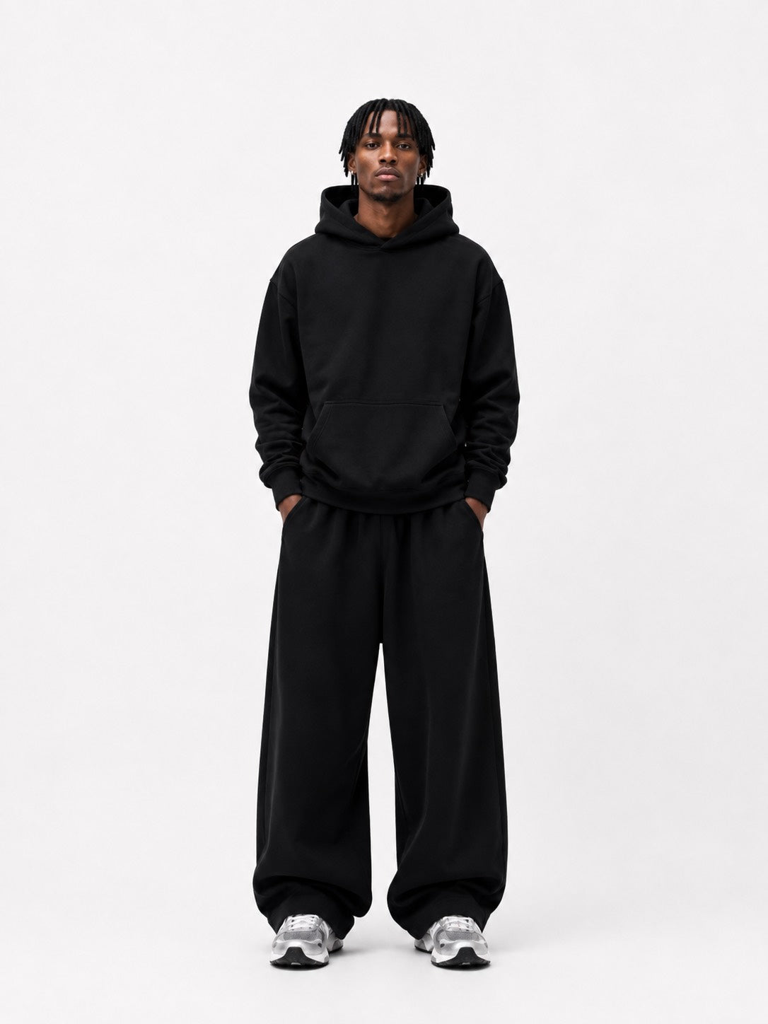BOXY FIT HOODIE - BLACK