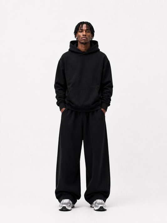 BOXY FIT HOODIE - BLACK